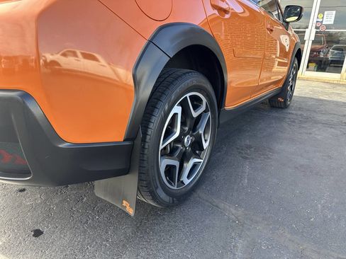 Used 2018 Subaru Crosstrek 2.0i Limited image 11
