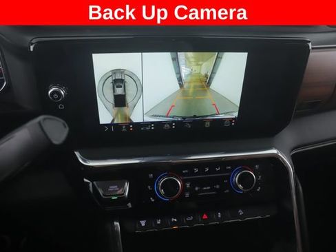 Used 2025 GMC Sierra 2500 Denali Ultimate AWD/4WD image 27