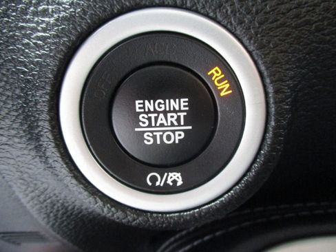 Used 2021 Dodge Challenger R/T Scat Pack RWD image 20