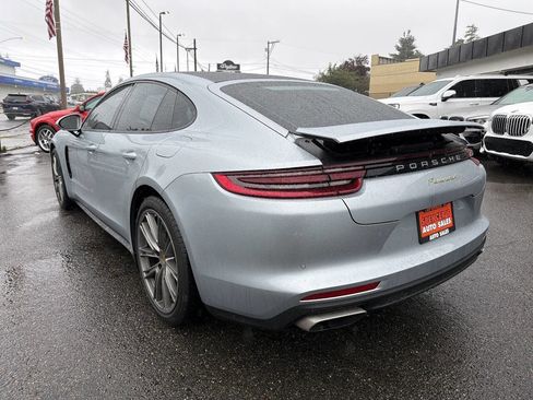 Used 2018 Porsche Panamera 4 AWD/4WD image 3