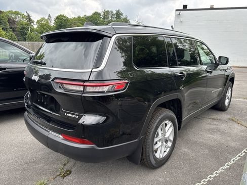 New 2025 Jeep Grand Cherokee L Laredo w/ Trailer Tow Package image 7