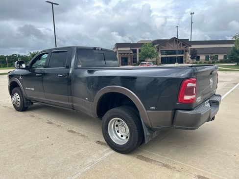 Used 2021 RAM 3500 Limited AWD/4WD image 3