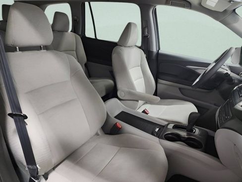 Used 2016 Honda Pilot LX image 15