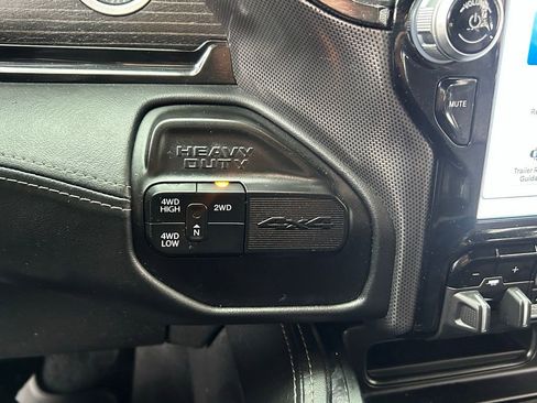 Certified 2022 RAM 2500 Limited w/ Towing Technology Group image 27