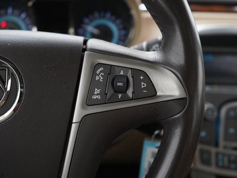 Used 2012 Buick LaCrosse Premium image 22