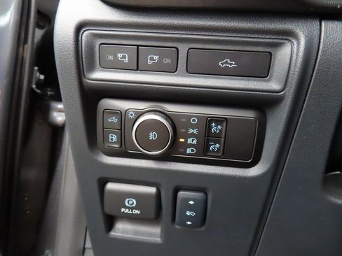 Used 2024 Ford F150 Platinum w/ FX4 Off-Road Package image 49