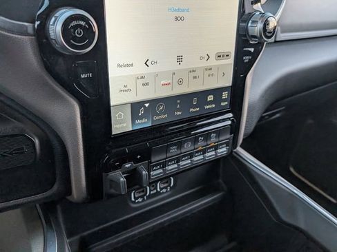 Used 2023 RAM 2500 Laramie image 24