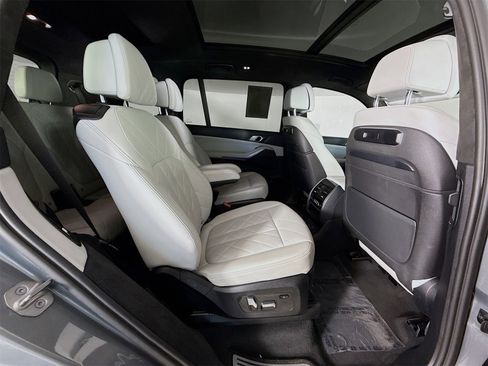 Certified 2023 BMW X7 xDrive40i image 29