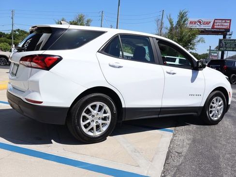 Used 2024 Chevrolet Equinox LS FWD image 8