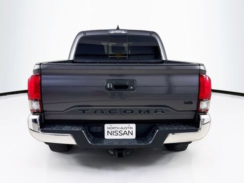 Used 2020 Toyota Tacoma SR5 RWD image 6
