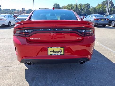 Used 2023 Dodge Charger GT image 3