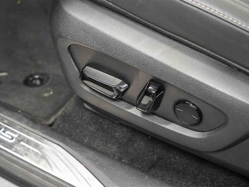 Used 2023 Lexus RX 350 Premium image 23