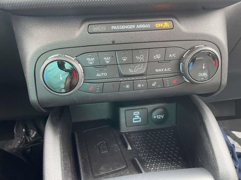 Used 2022 Ford Bronco Sport Outer Banks w/ Tech Package AWD/4WD image 28