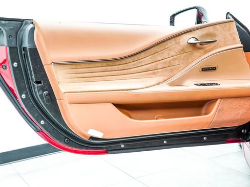 Used 2018 Lexus LC 500 Coupe w/ Sport Package image 39