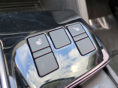 Certified 2024 Kia Sportage EX image 23