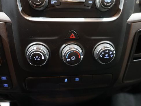 Used 2019 RAM 1500 Express w/ Express Value Package image 28