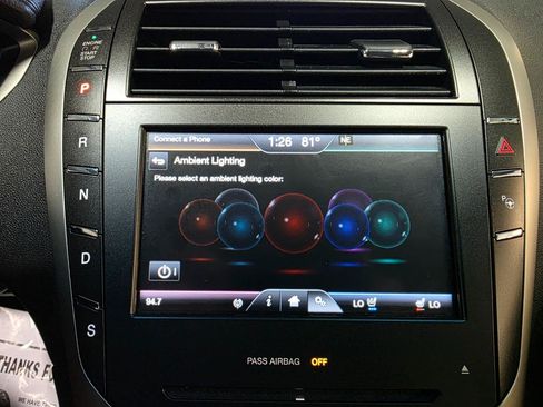 Used 2013 Lincoln MKZ FWD image 36