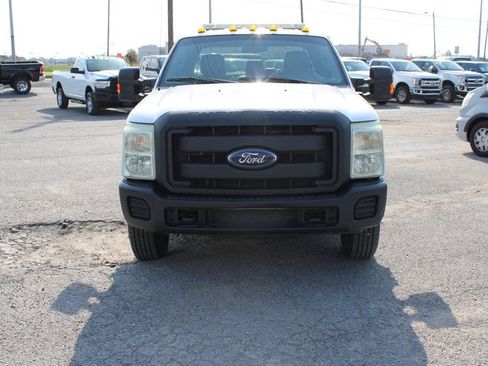 Used 2016 Ford F350 XL w/ Power Equipment Group AWD/4WD image 3