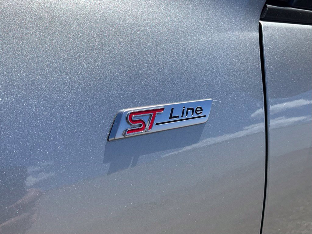 Used 2024 Ford Escape ST-Line w/ Equipment Group 301A FWD image 11