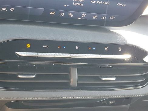 New 2026 Buick Enclave Sport Touring w/ Super Cruise Package image 17