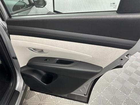 New 2026 Hyundai Tucson SEL image 17
