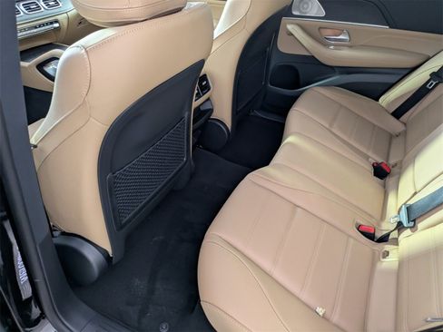 New 2025 Mercedes-Benz GLE 450 4MATIC image 12