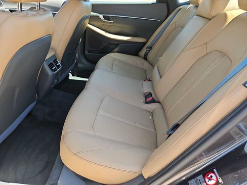 Used 2021 Hyundai Sonata Limited FWD image 19