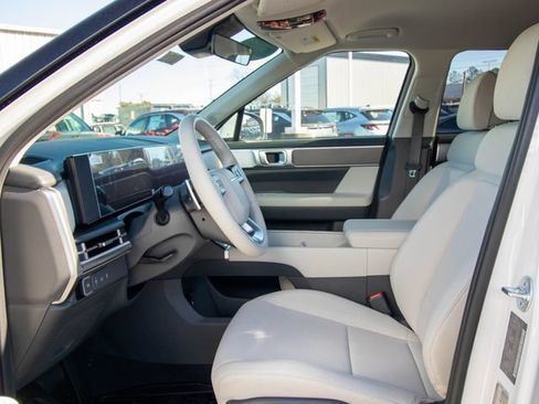 Certified 2026 Hyundai Santa Fe SE AWD/4WD image 8