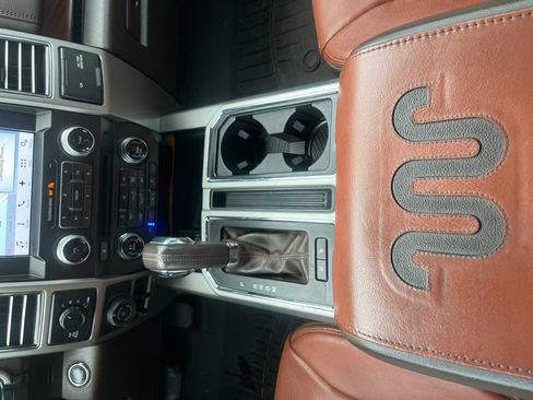 Used 2018 Ford F150 King Ranch w/ Equipment Group 601A Luxury AWD/4WD image 26