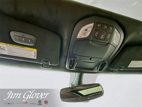 New 2026 Chrysler Pacifica Pinnacle w/ Trailer Tow Group image 37