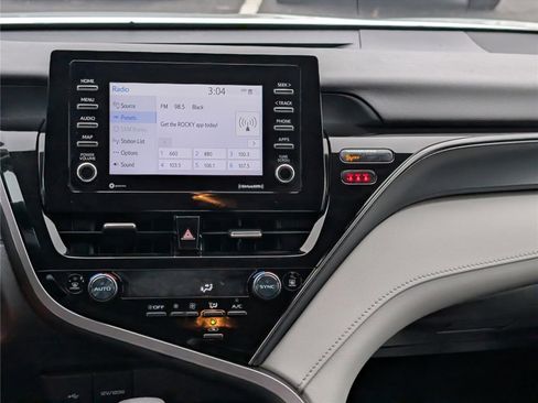 Used 2023 Toyota Camry LE image 17