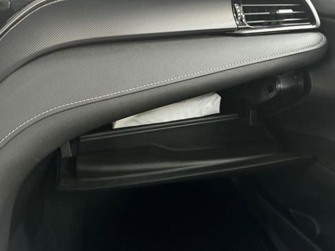 Used 2023 Toyota Camry SE image 24