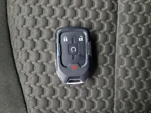 Used 2020 GMC Terrain SLE w/ Driver Convenience Package FWD image 32