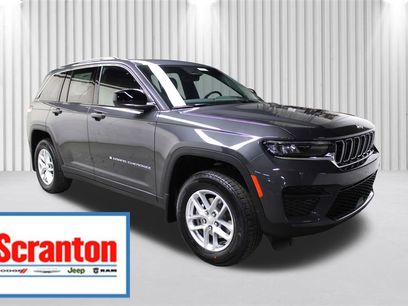 New 2025 Jeep Grand Cherokee Laredo X w/ Luxury Tech Group I