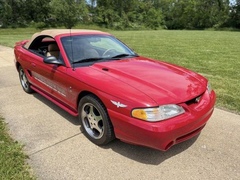 Used 1994 Ford Mustang GT RWD image 29
