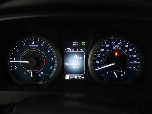 Used 2019 Toyota Sienna XLE Premium AWD/4WD image 27