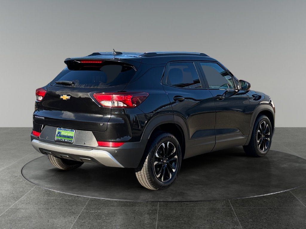 Used 2022 Chevrolet TrailBlazer LT w/ Convenience Package FWD image 10