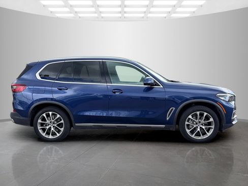 Used 2021 BMW X5 xDrive40i w/ Convenience Package AWD/4WD image 4