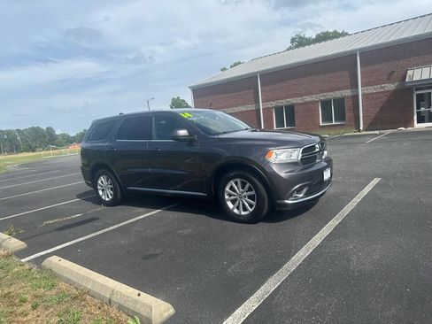 Used 2014 Dodge Durango SXT RWD image 2