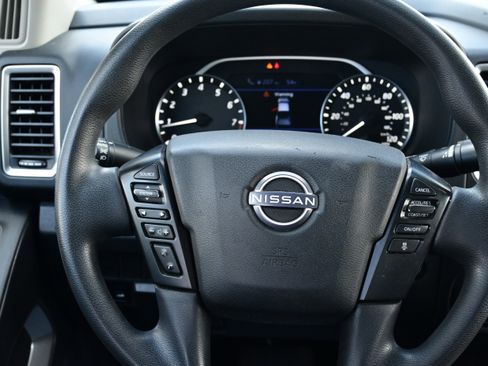 Used 2023 Nissan Frontier SV w/ Technology Package image 19