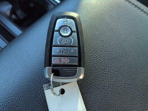 Certified 2021 Ford F150 XLT w/ Equipment Group 302A High image 28