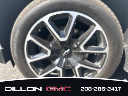 Used 2024 Chevrolet Tahoe RST w/ Luxury Package AWD/4WD image 27