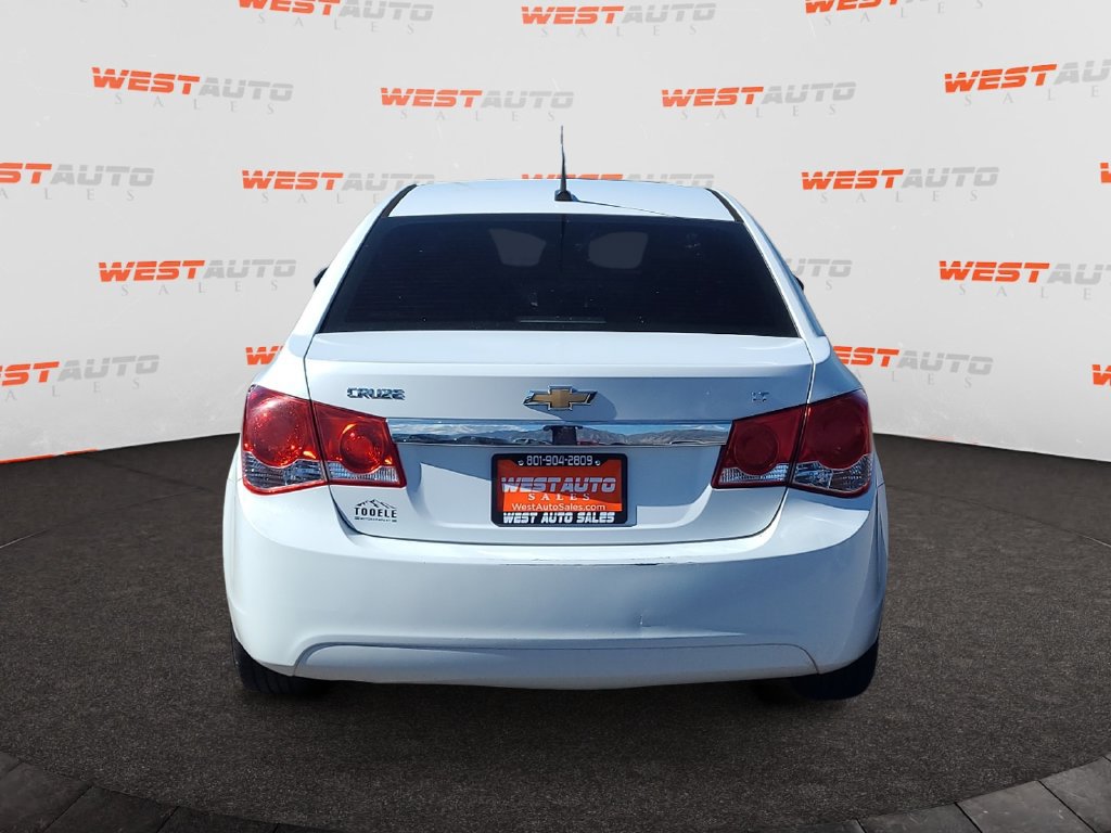 Used 2012 Chevrolet Cruze LT FWD image 4