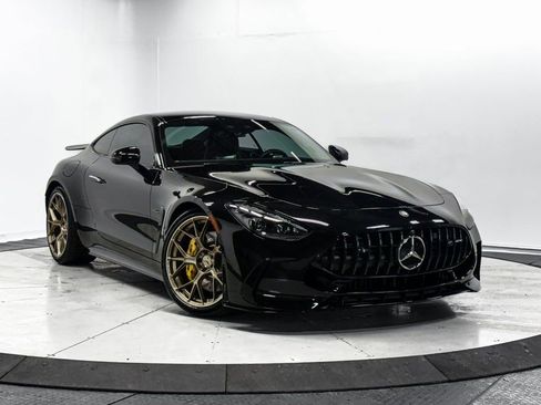 Used 2025 Mercedes-Benz AMG GT 63 image 1