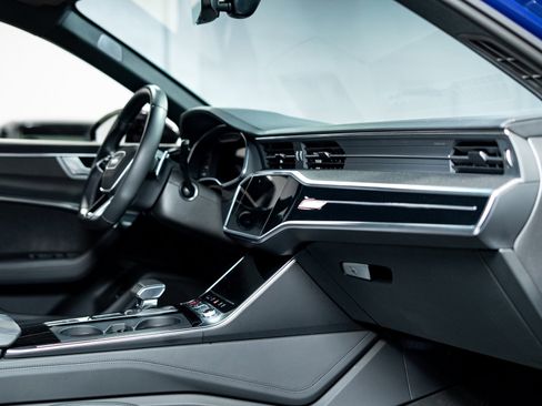 Used 2023 Audi RS 6 image 59