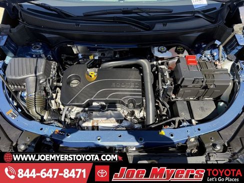 Used 2025 Chevrolet Equinox RS image 32