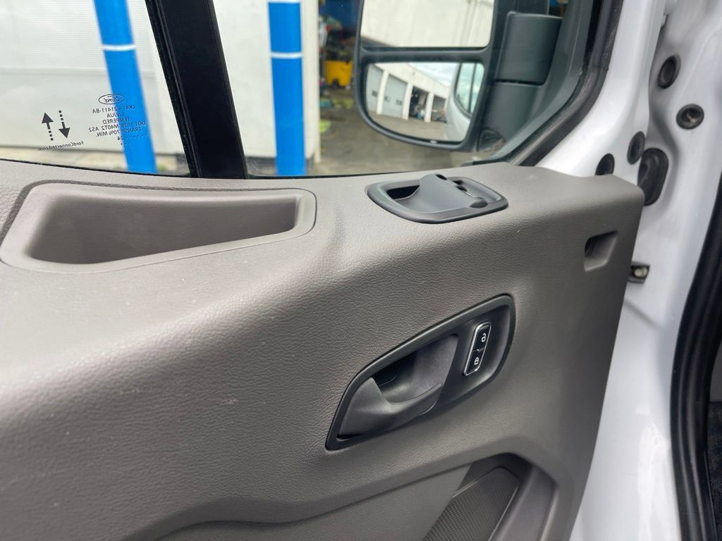 Used 2024 Ford Transit 250 148 Medium Roof Extended AWD w/ Load Area Protection Package image 11