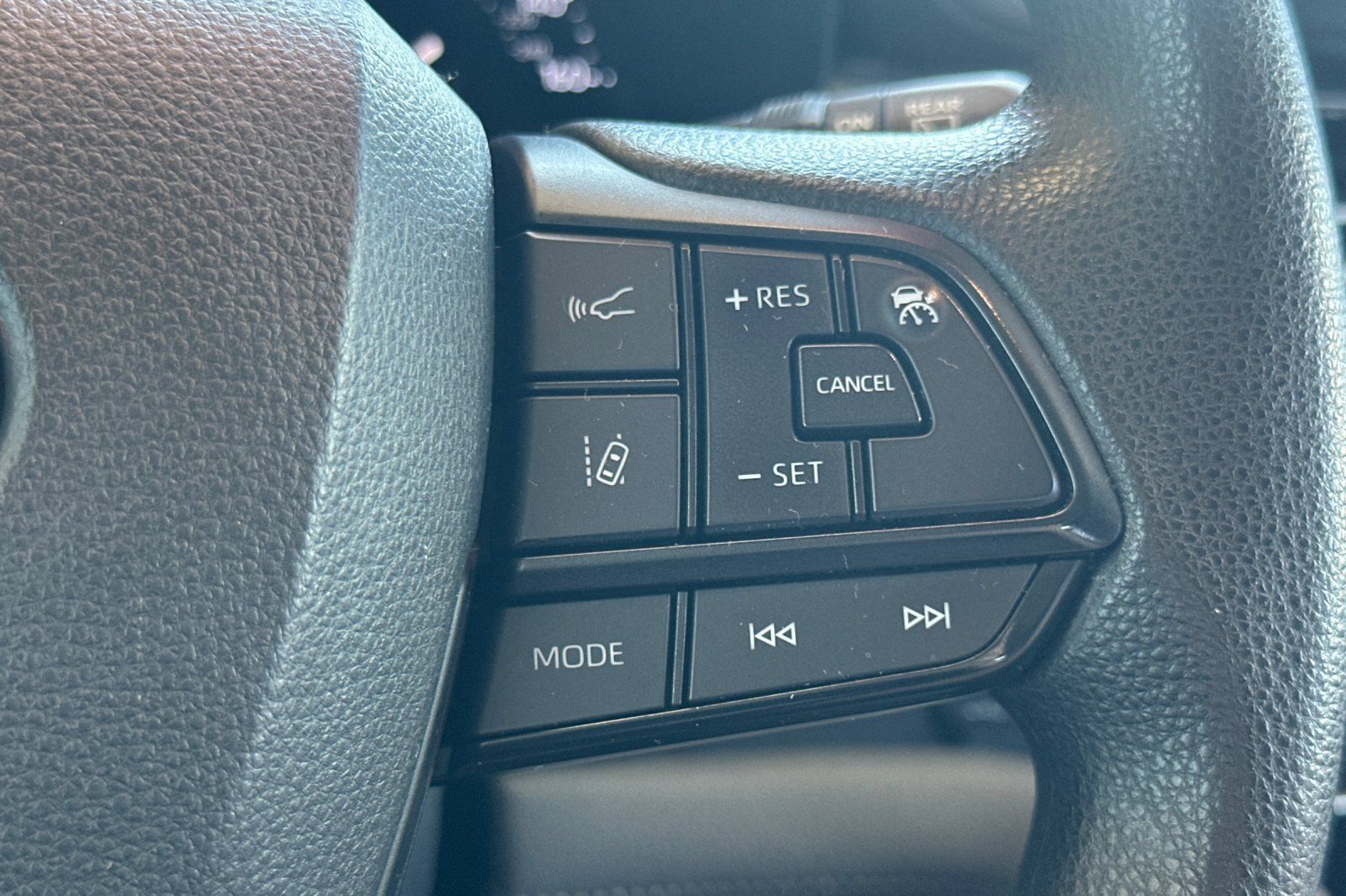 Certified 2024 Toyota Sienna LE AWD/4WD image 29