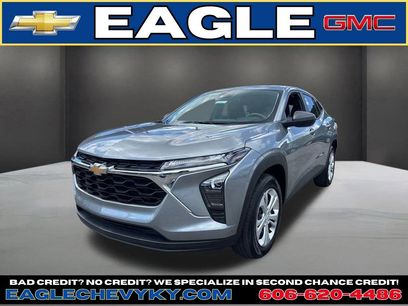 Used 2025 Chevrolet Trax LS