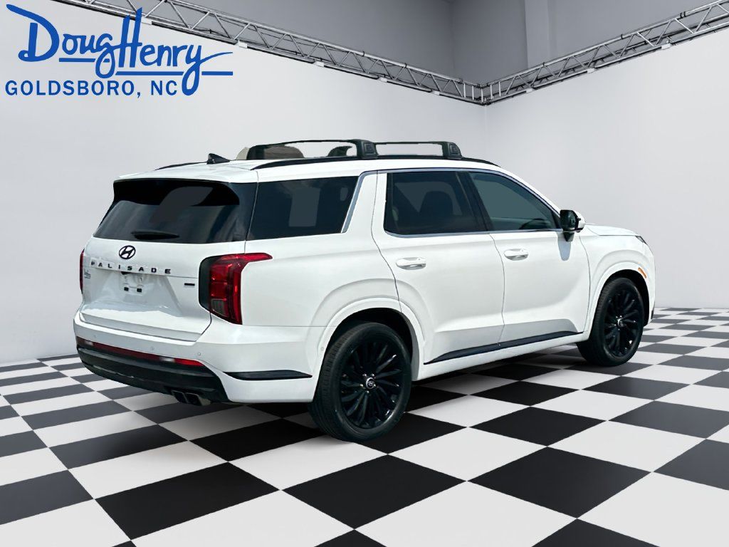 Used 2024 Hyundai Palisade Calligraphy AWD/4WD image 5